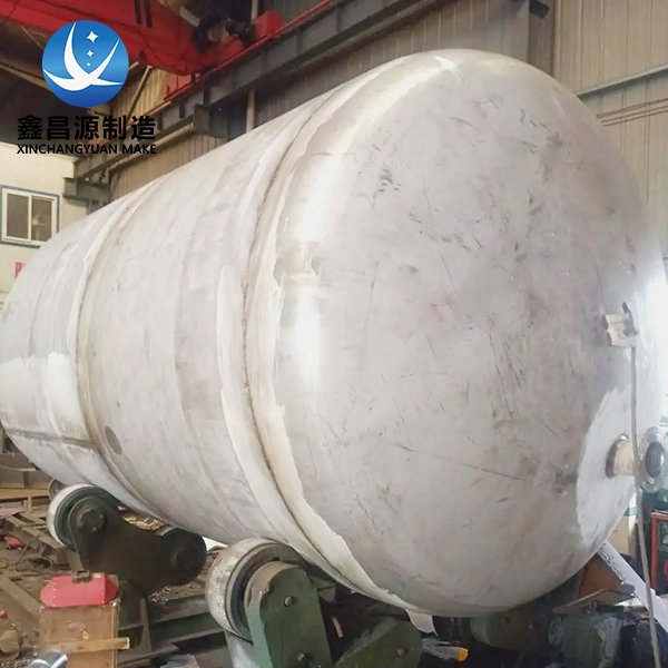 不銹鋼儲(chǔ)罐.jpg 不銹鋼儲(chǔ)罐.jpg